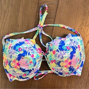 Victoria’s Secret bikini top